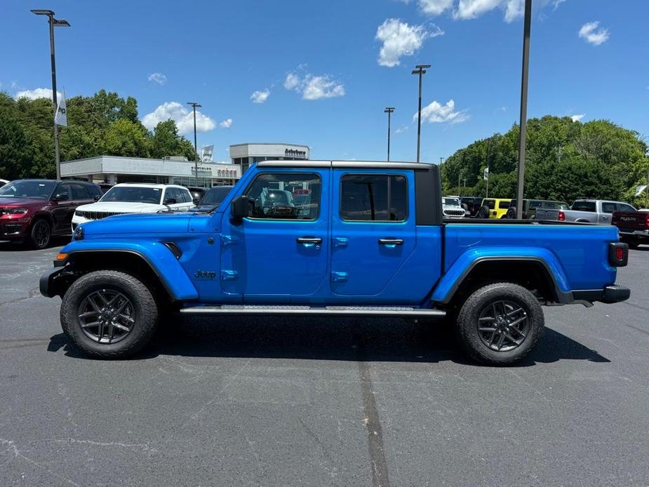 new 2024 Jeep Gladiator car, priced at $40,135