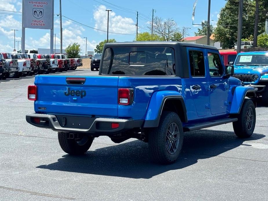 new 2024 Jeep Gladiator car, priced at $40,135