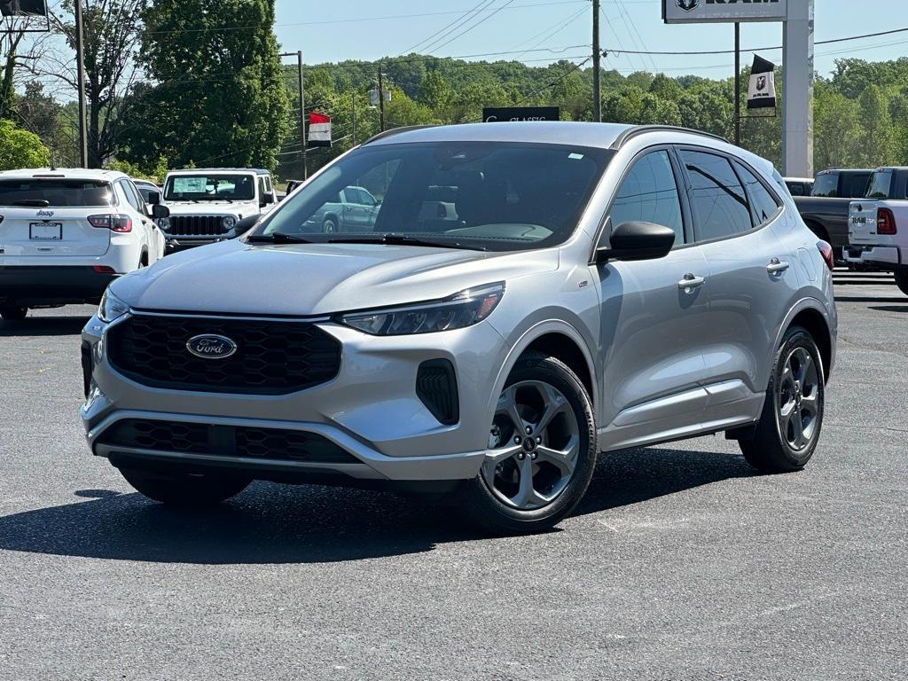 used 2024 Ford Escape car, priced at $25,395