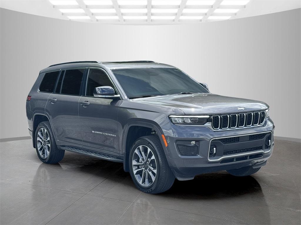 new 2025 Jeep Grand Cherokee L car, priced at $61,699