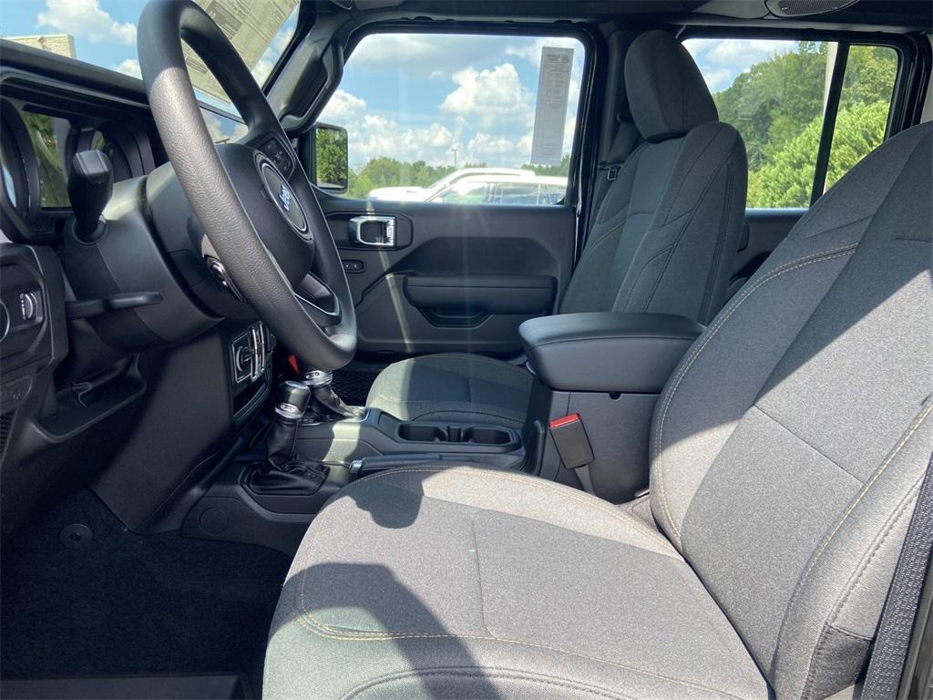 new 2025 Jeep Wrangler car, priced at $38,300