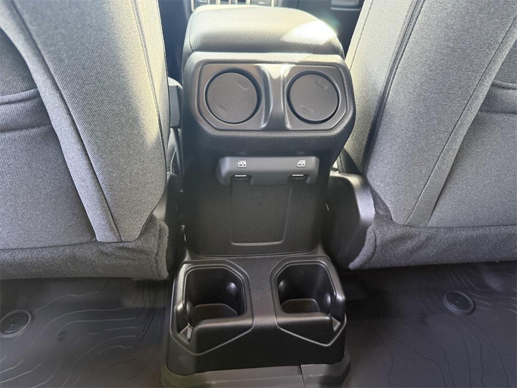 new 2025 Jeep Gladiator car, priced at $40,245