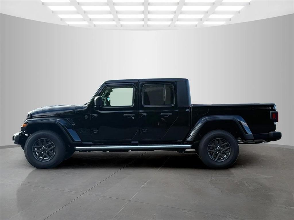 new 2025 Jeep Gladiator car, priced at $40,245