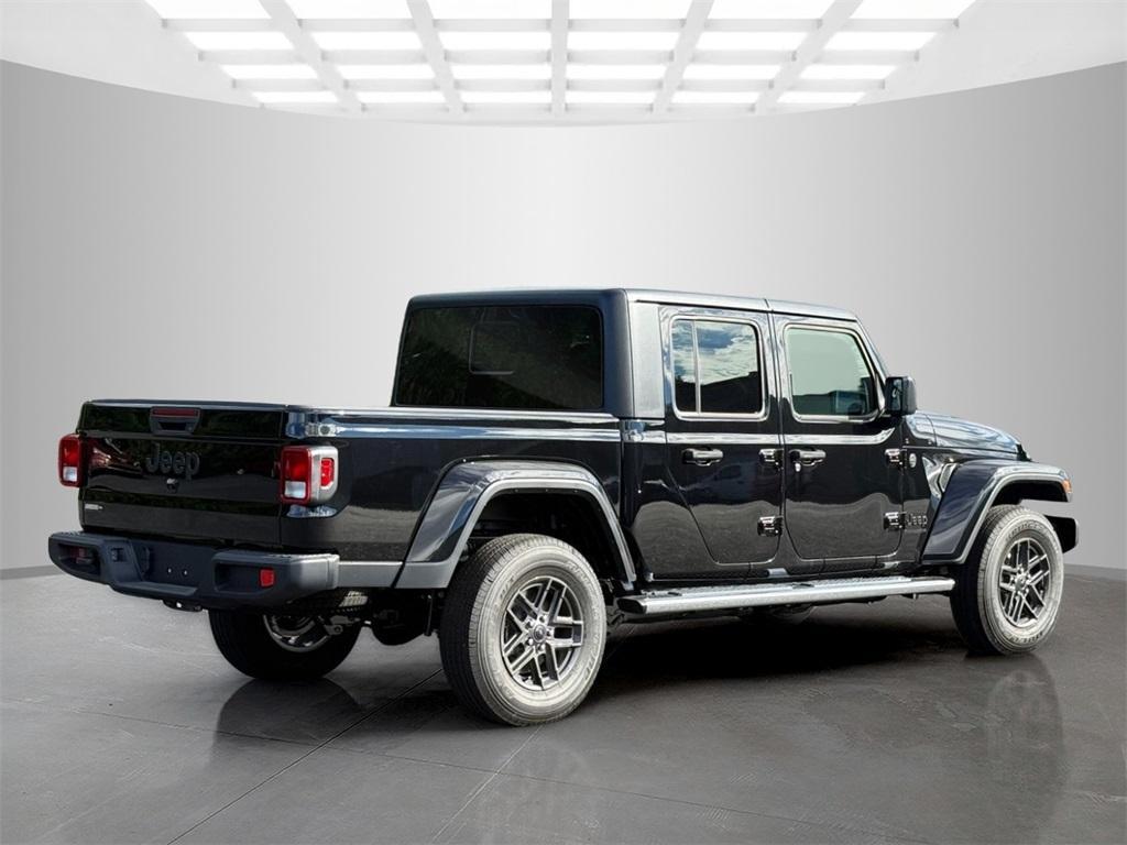 new 2025 Jeep Gladiator car, priced at $40,245