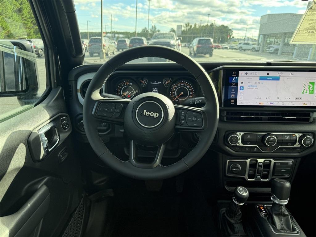 new 2025 Jeep Gladiator car, priced at $40,245