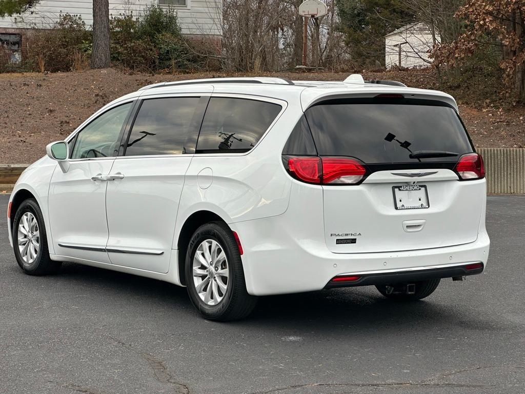 used 2019 Chrysler Pacifica car, priced at $16,595