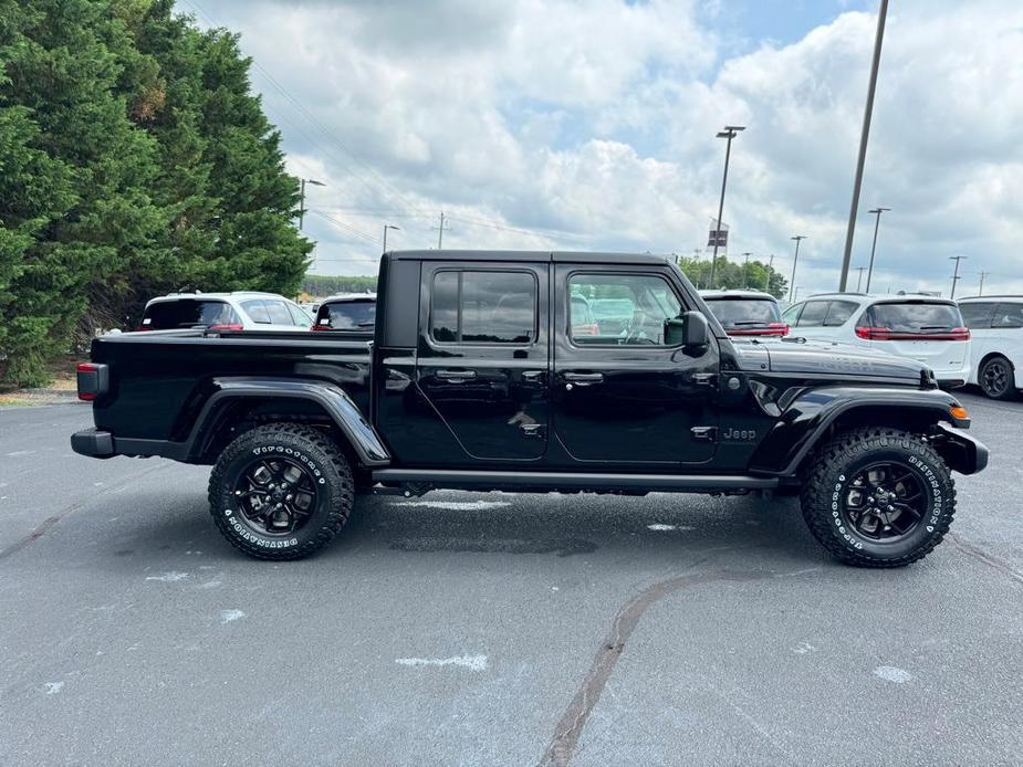 new 2024 Jeep Gladiator car, priced at $41,467