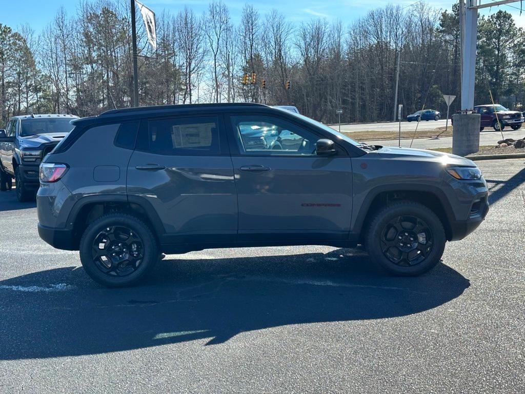 new 2024 Jeep Compass car, priced at $34,990