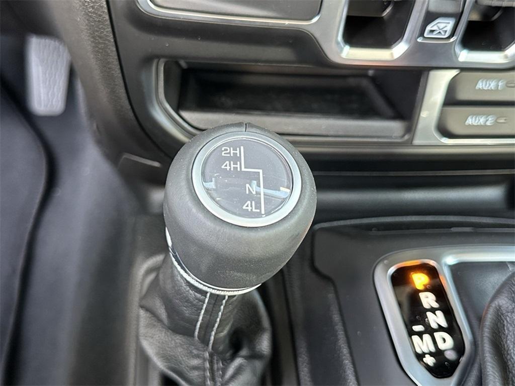 new 2025 Jeep Wrangler car, priced at $53,106