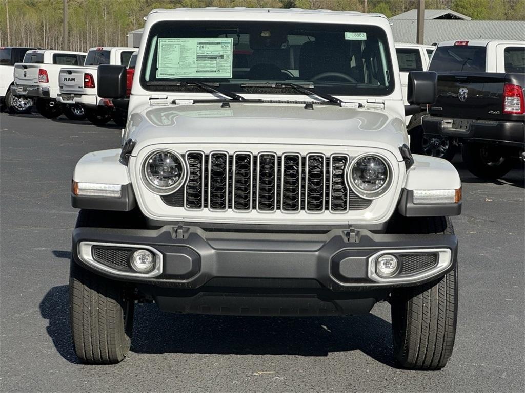 new 2025 Jeep Wrangler car, priced at $53,106