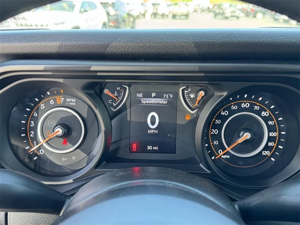 new 2025 Jeep Gladiator car, priced at $38,436