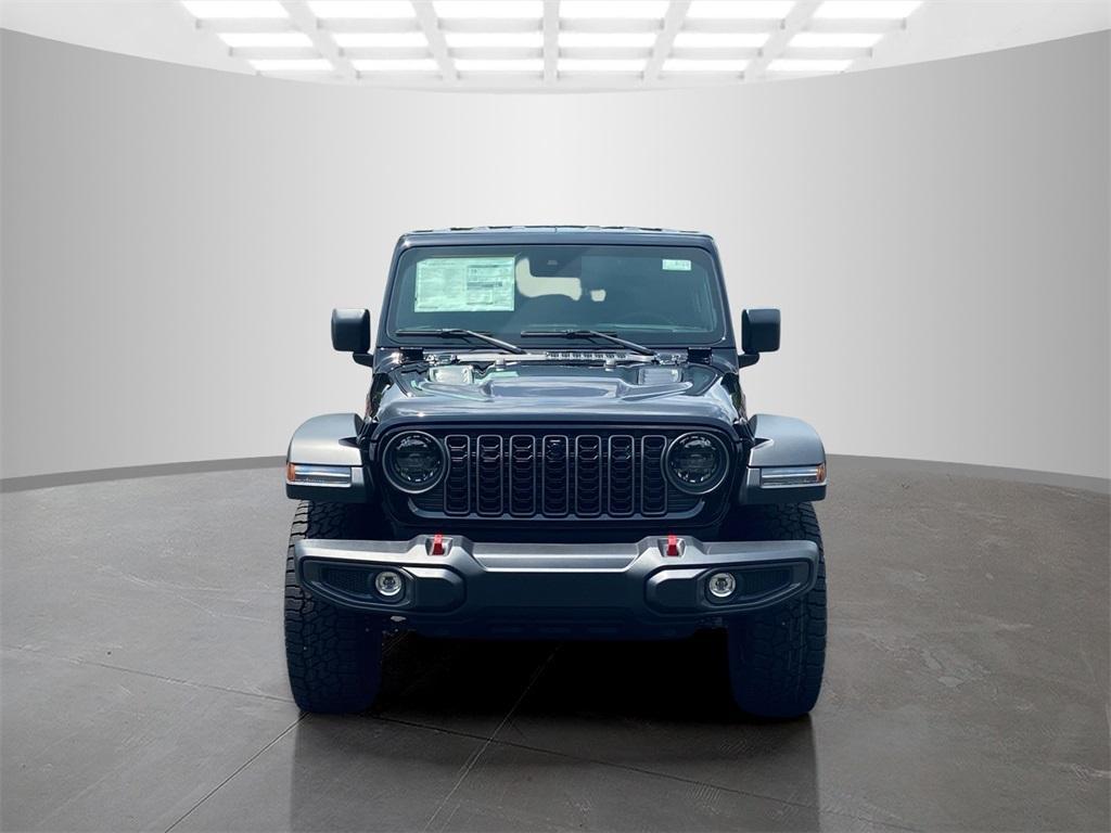 new 2025 Jeep Gladiator car, priced at $50,300