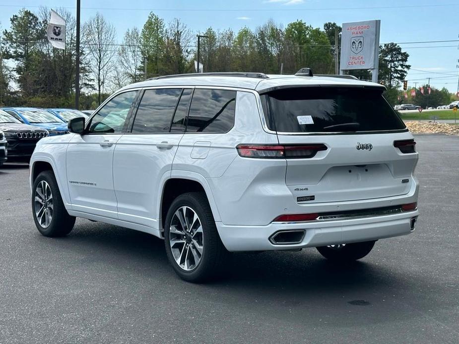 new 2024 Jeep Grand Cherokee L car, priced at $52,495