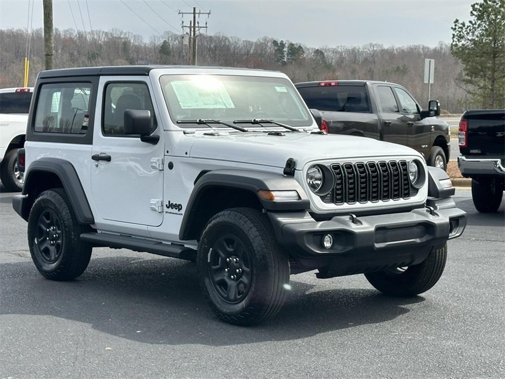 new 2025 Jeep Wrangler car, priced at $35,107
