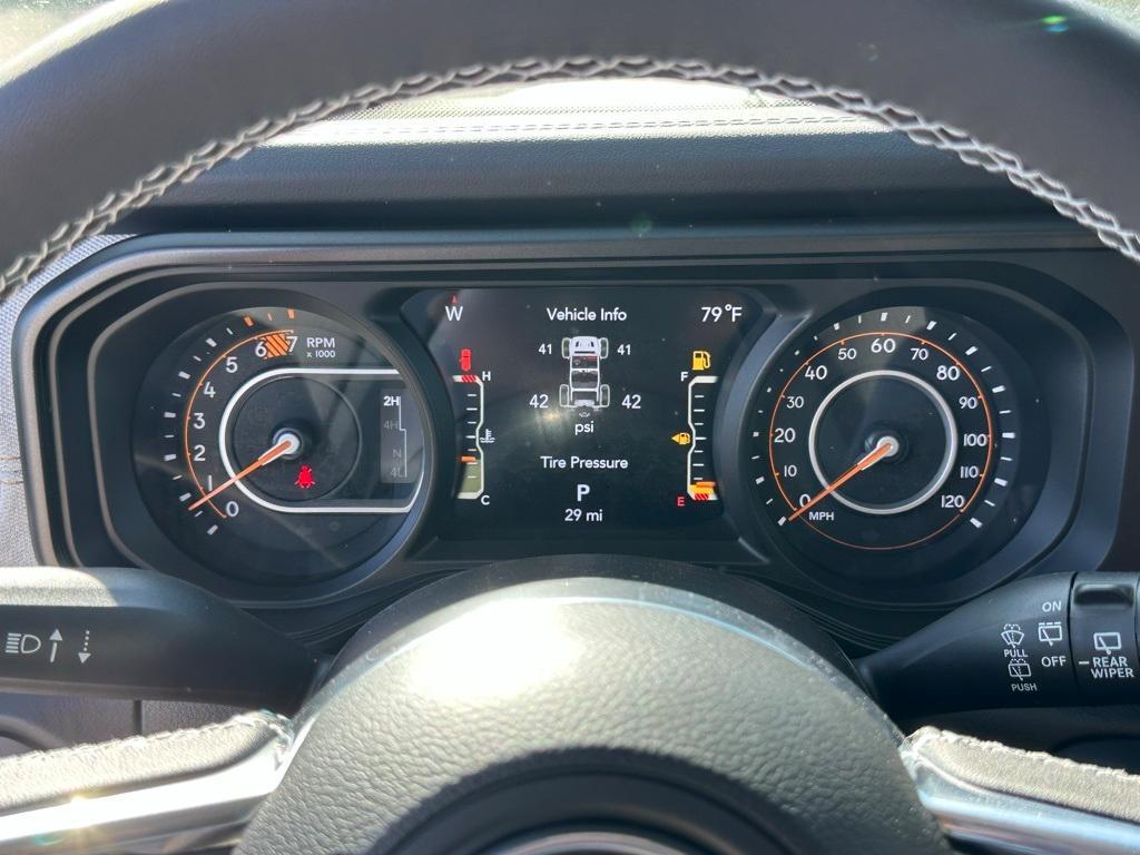 new 2025 Jeep Wrangler car, priced at $48,399