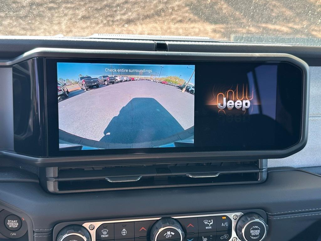 new 2025 Jeep Wrangler car, priced at $48,399