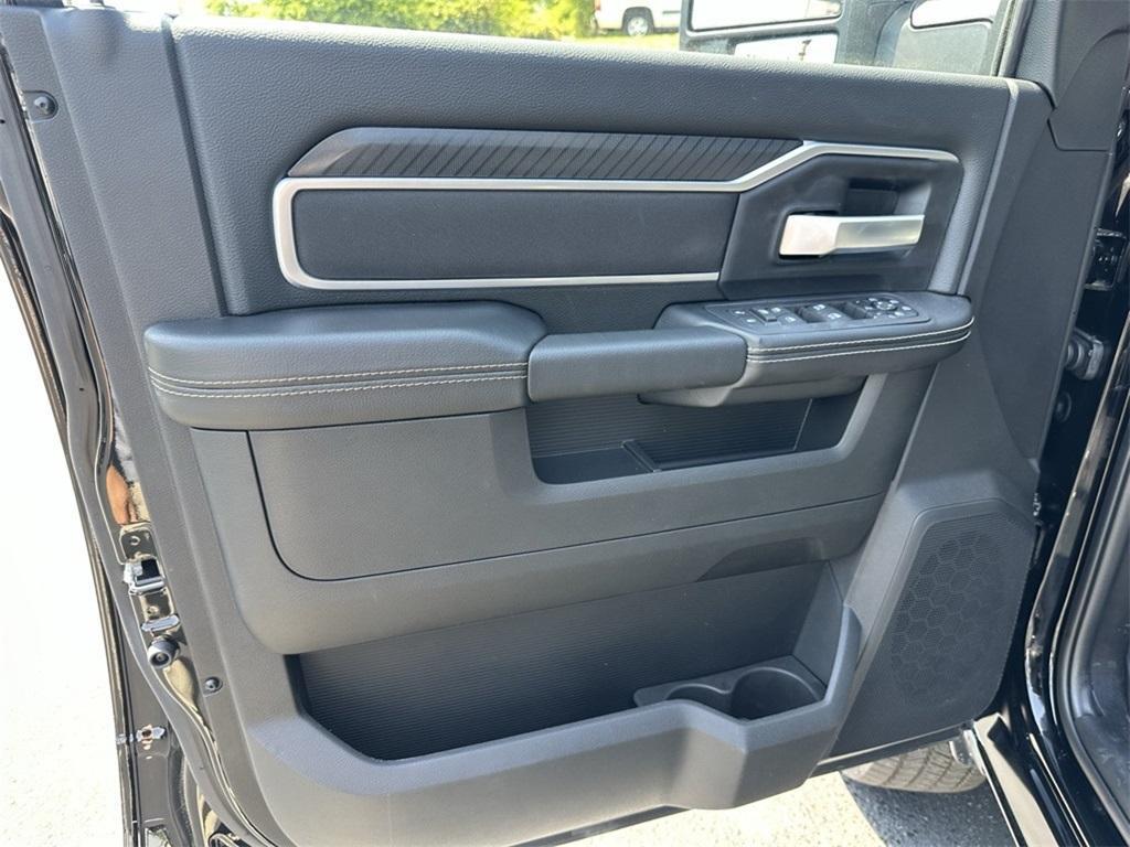 new 2025 Ram 2500 car, priced at $67,499