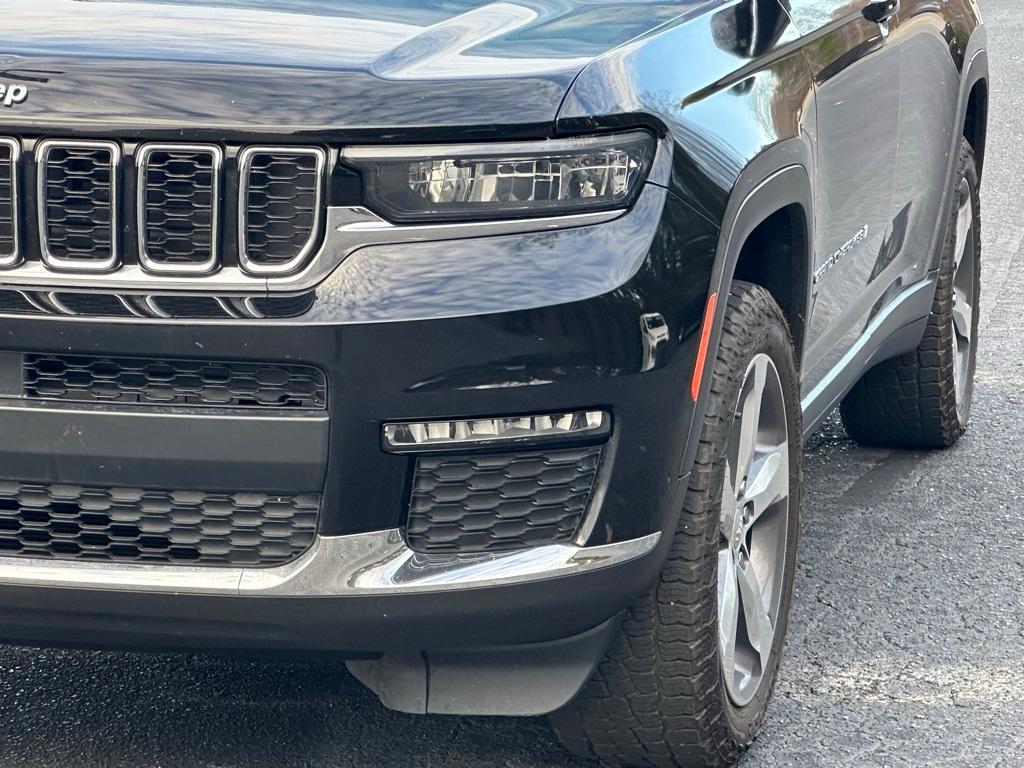 used 2021 Jeep Grand Cherokee L car, priced at $27,995