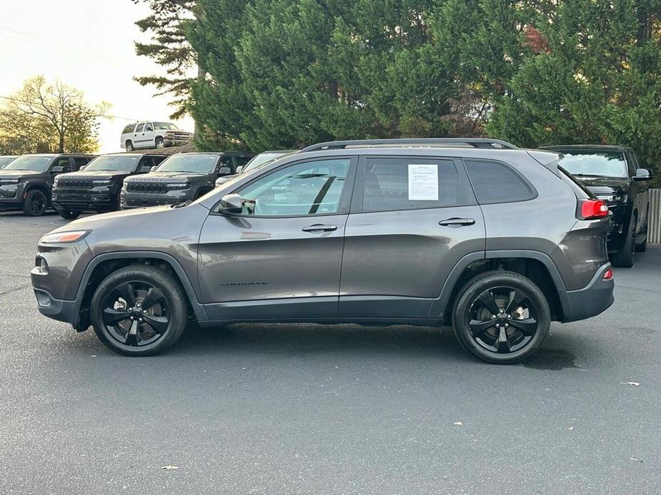 used 2018 Jeep Cherokee car, priced at $13,395