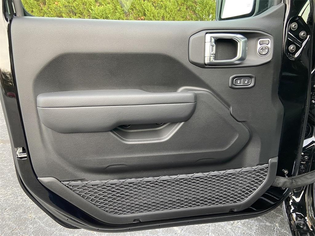 new 2026 Jeep Gladiator car