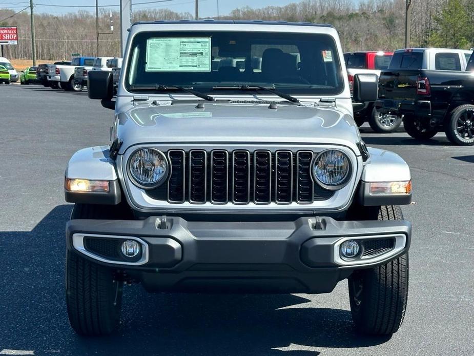 new 2024 Jeep Gladiator car, priced at $39,683