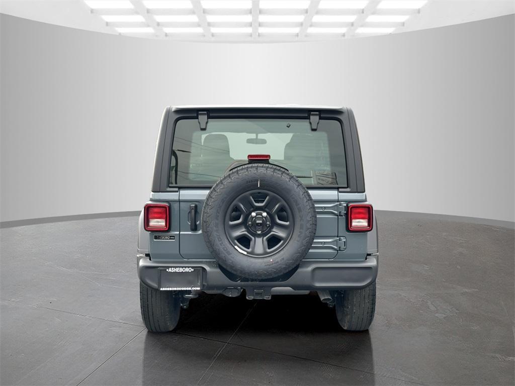 new 2025 Jeep Wrangler car, priced at $41,068