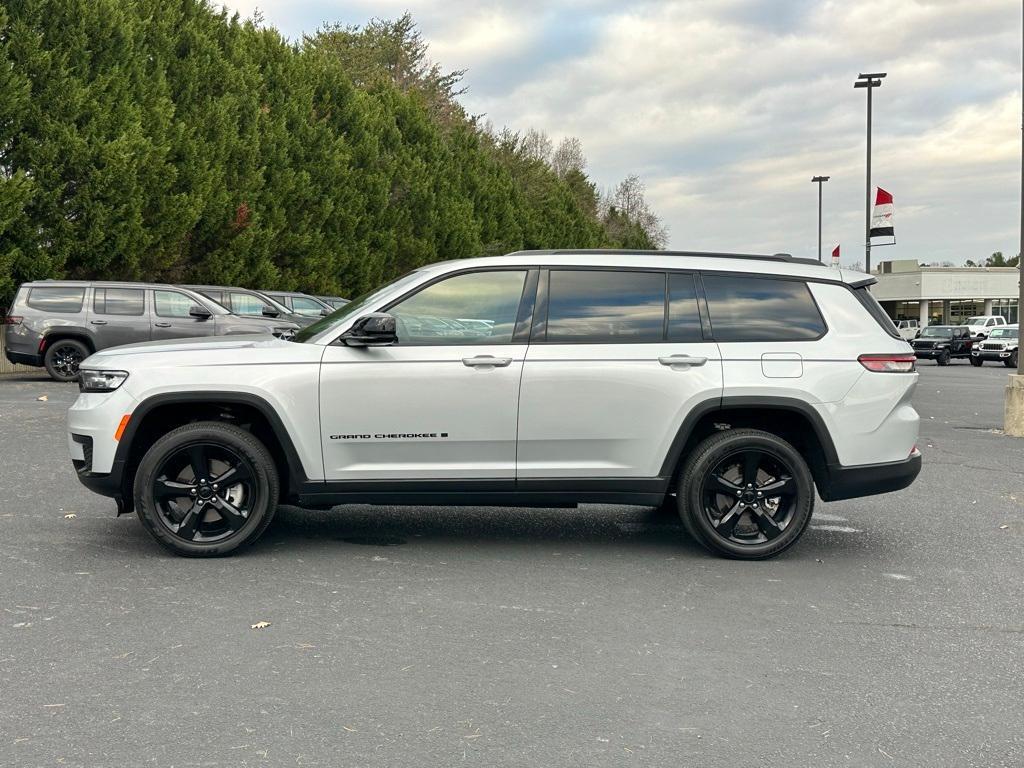 used 2023 Jeep Grand Cherokee L car, priced at $39,595