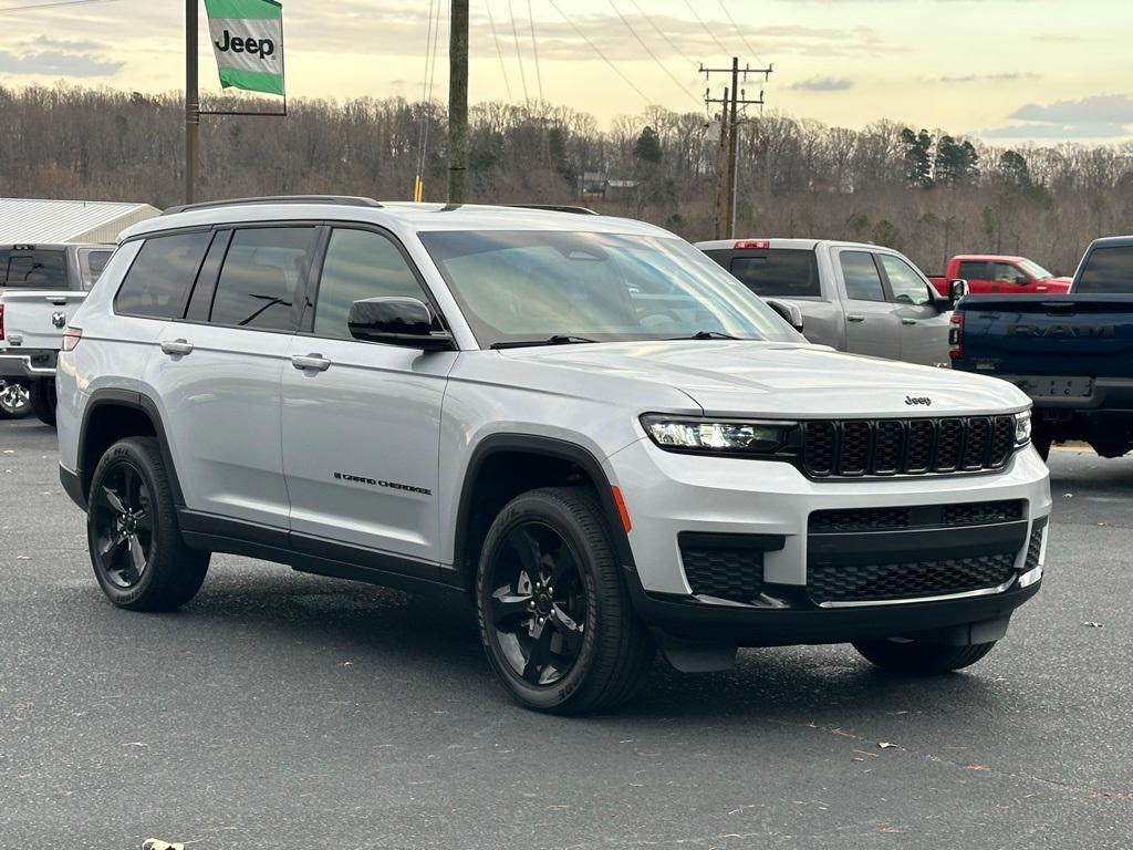 used 2023 Jeep Grand Cherokee L car, priced at $39,595