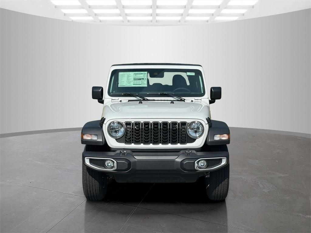 new 2025 Jeep Gladiator car, priced at $41,799