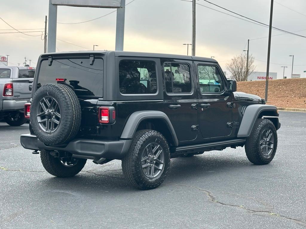 new 2025 Jeep Wrangler car, priced at $45,999