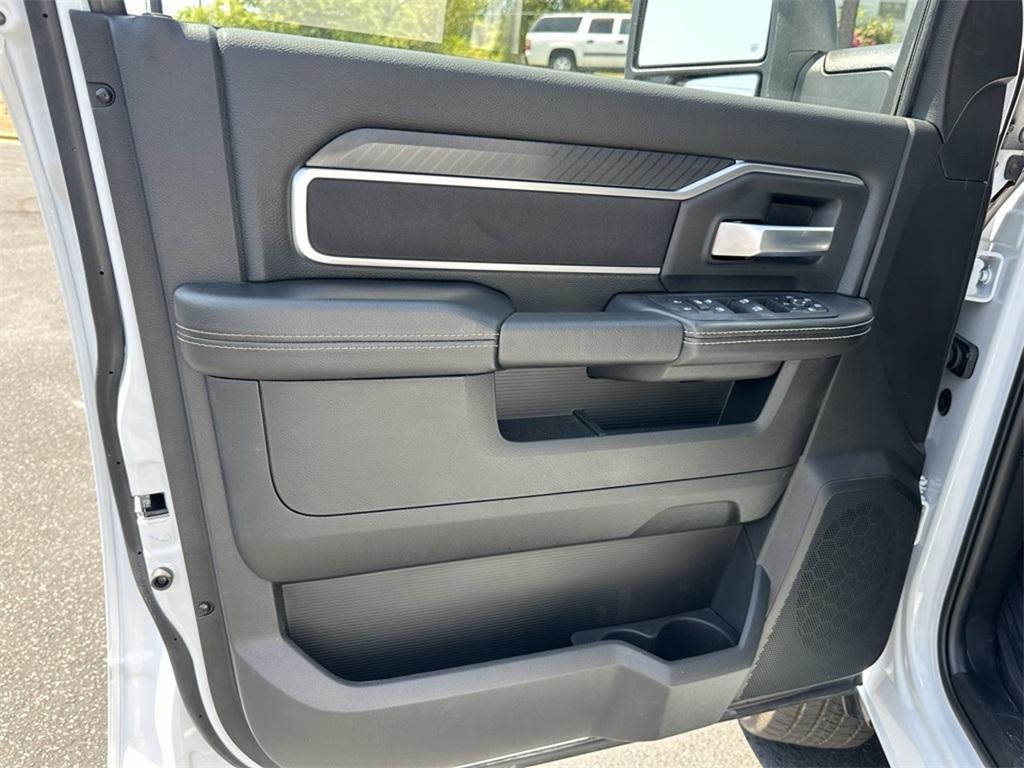 new 2025 Ram 2500 car, priced at $67,499