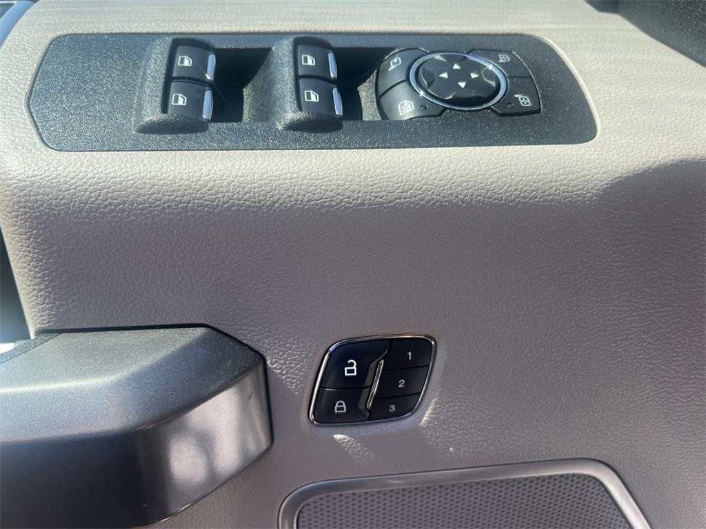 used 2019 Ford F-150 car, priced at $40,995