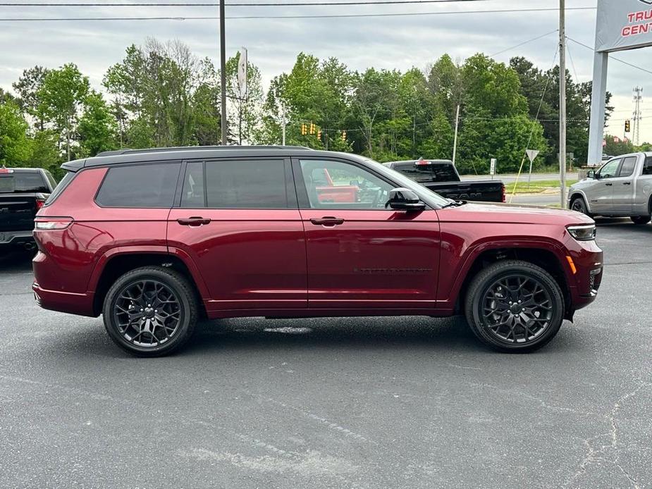 new 2024 Jeep Grand Cherokee L car, priced at $54,695