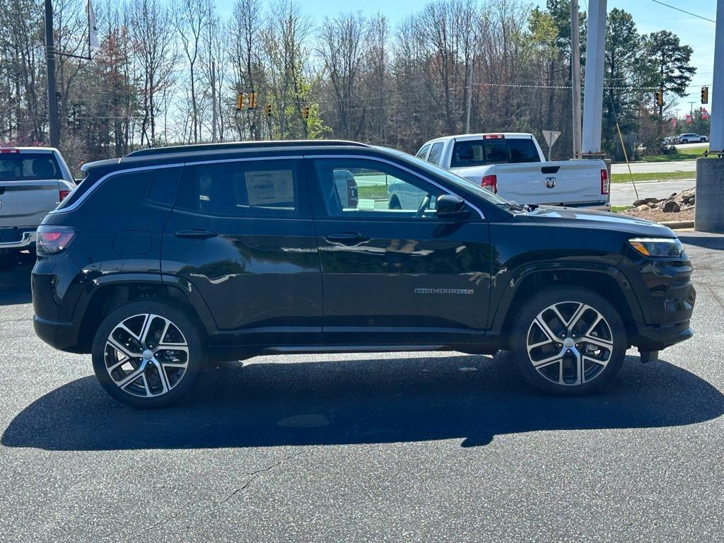 new 2024 Jeep Compass car, priced at $28,690