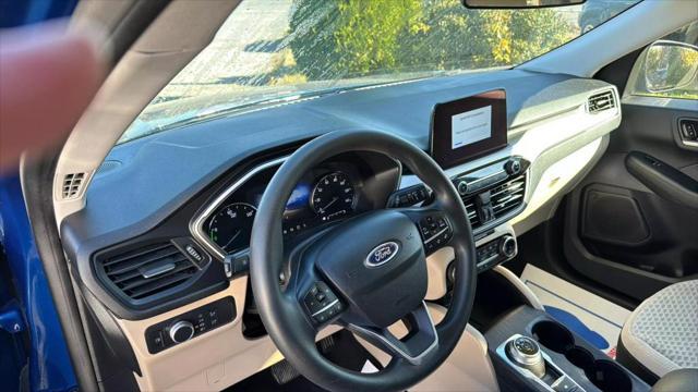 used 2022 Ford Escape car, priced at $17,995