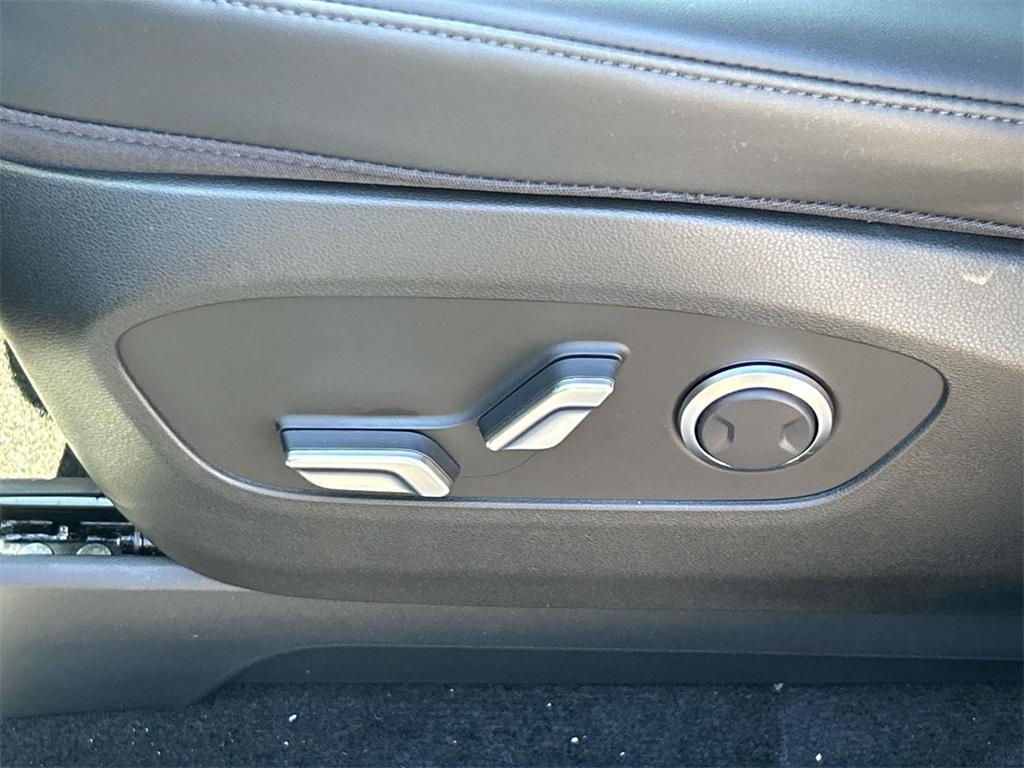 new 2026 Hyundai IONIQ 9 car, priced at $63,890