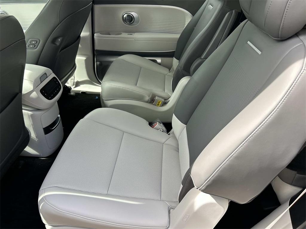 new 2026 Hyundai IONIQ 9 car, priced at $68,879