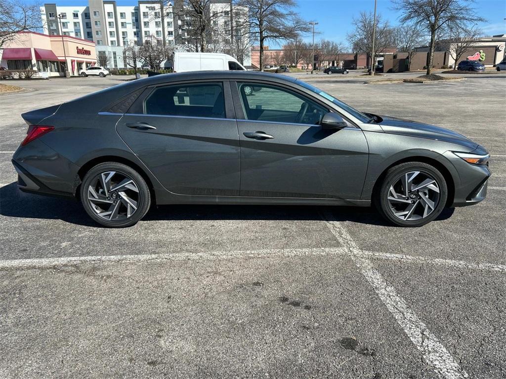 new 2025 Hyundai ELANTRA HEV car, priced at $28,480