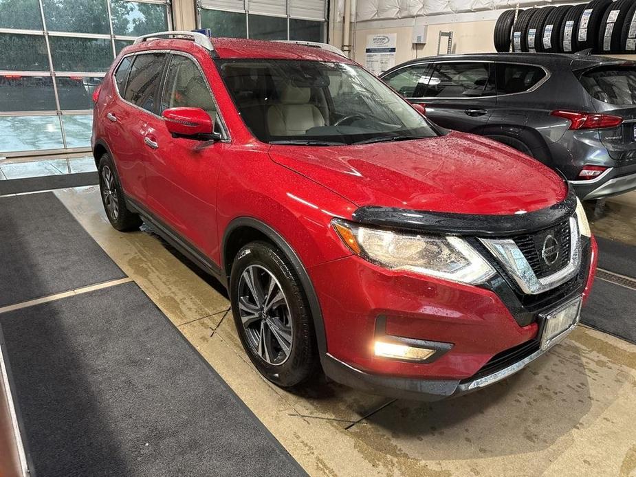 used 2017 Nissan Rogue car, priced at $17,119