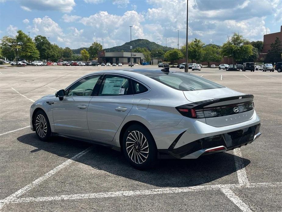 new 2024 Hyundai Sonata Hybrid car, priced at $33,834