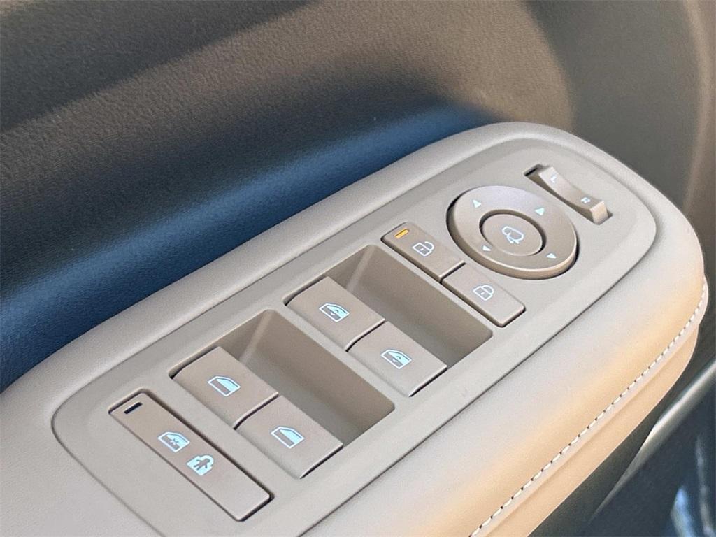 new 2026 Hyundai SANTA FE HEV car, priced at $42,067