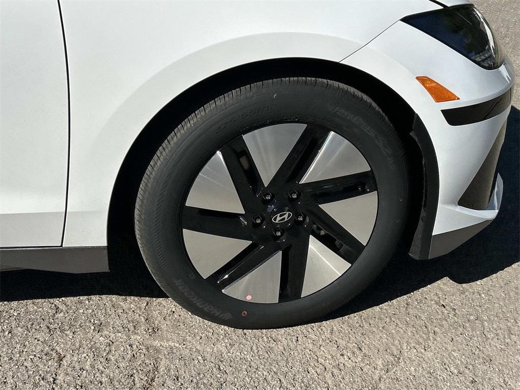 new 2025 Hyundai IONIQ 6 car, priced at $37,870