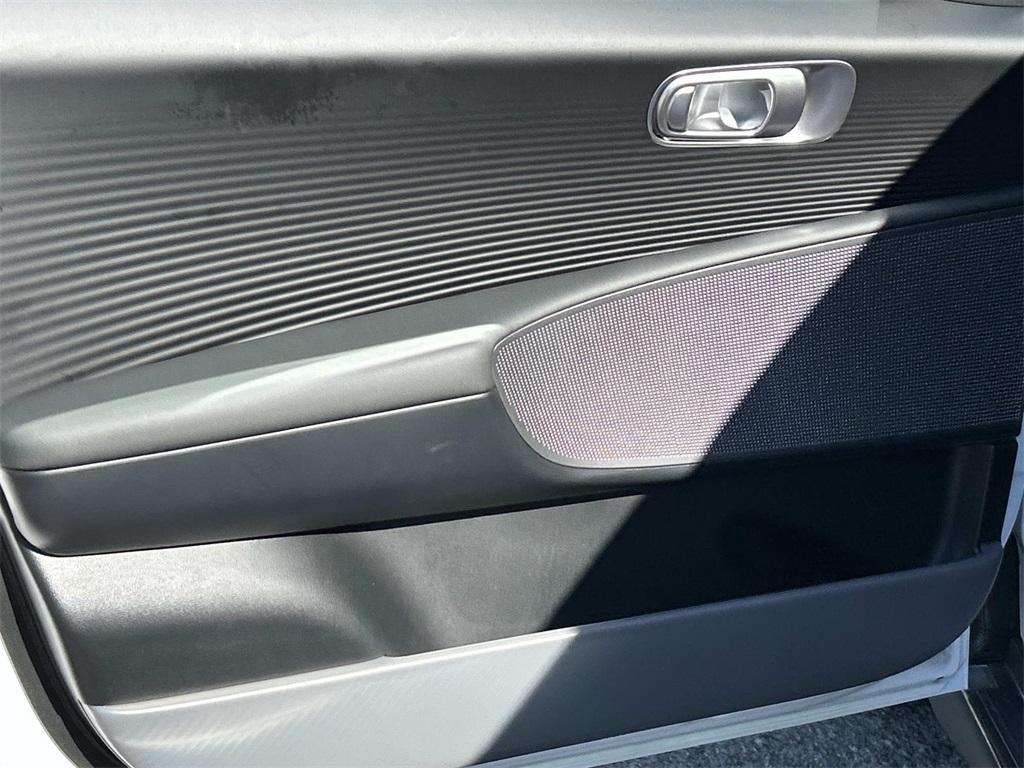 new 2025 Hyundai IONIQ 6 car, priced at $37,870