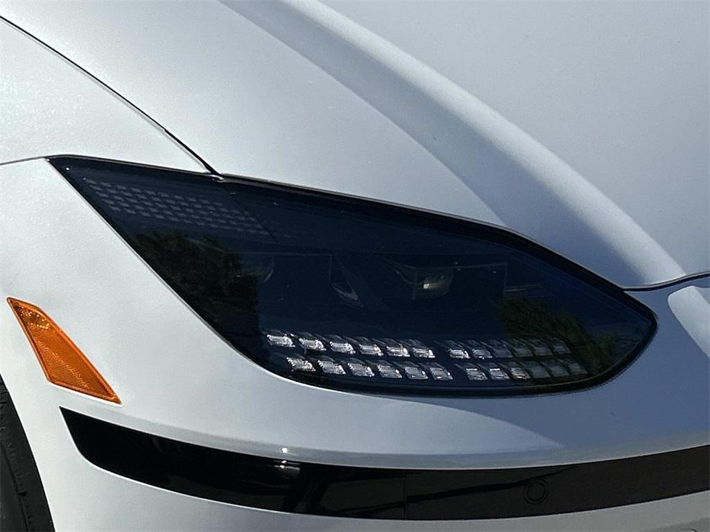 new 2025 Hyundai IONIQ 6 car, priced at $37,870