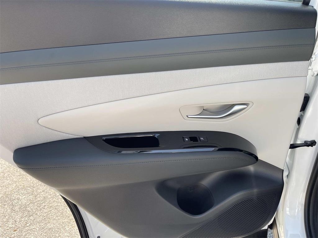 new 2025 Hyundai Tucson car, priced at $37,039