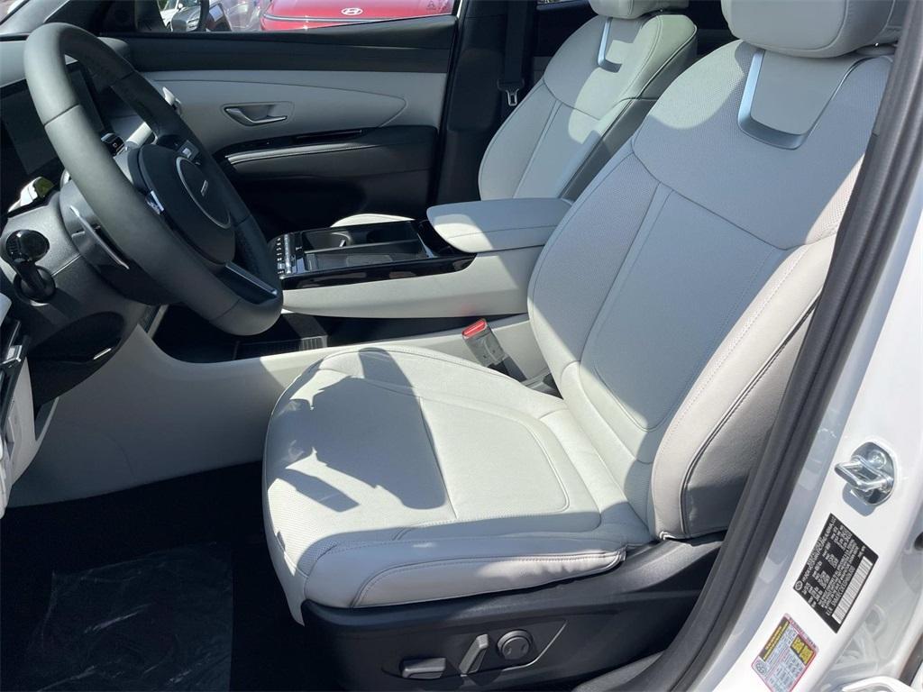 new 2025 Hyundai Tucson car, priced at $37,039