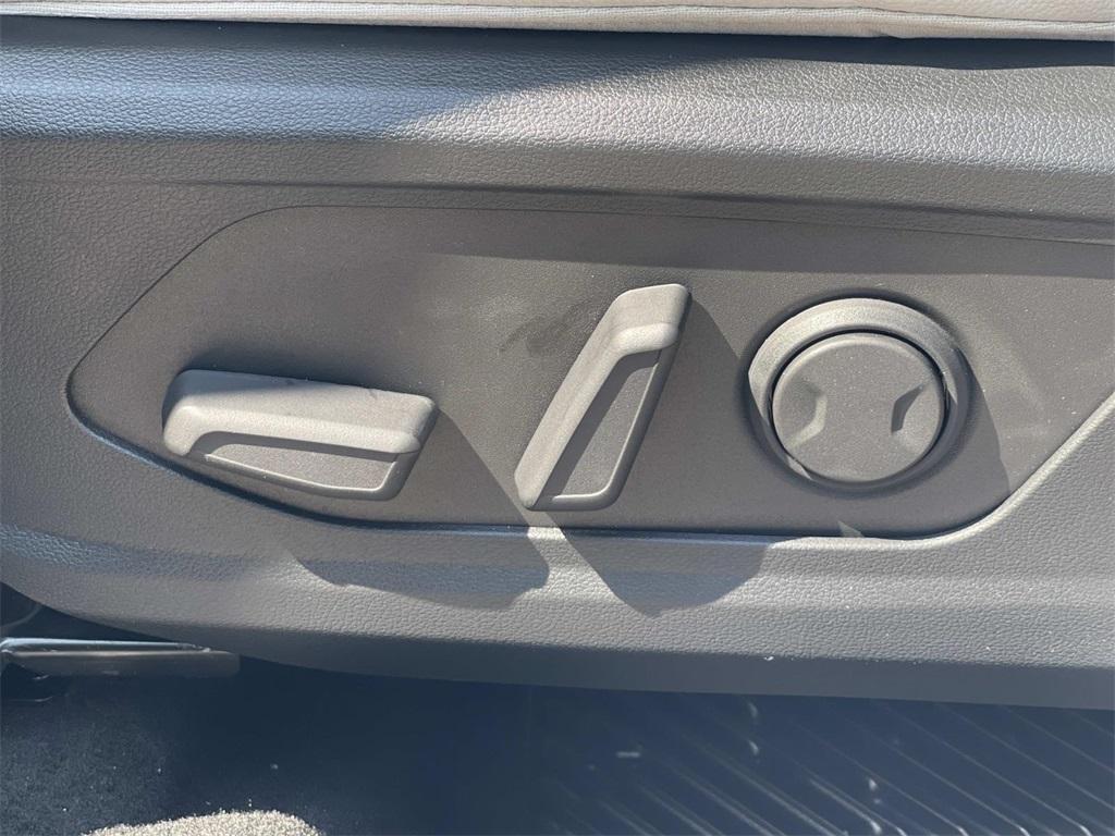 new 2025 Hyundai Tucson car, priced at $37,039
