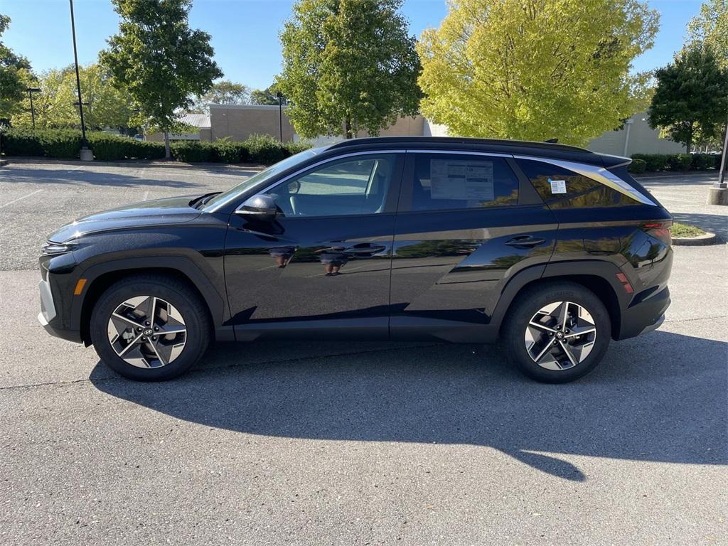 new 2026 Hyundai Tucson car, priced at $30,001