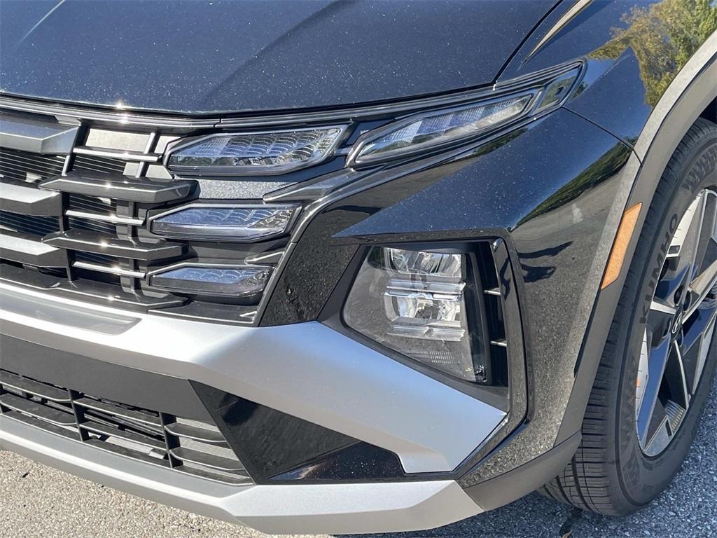 new 2026 Hyundai Tucson car, priced at $30,001