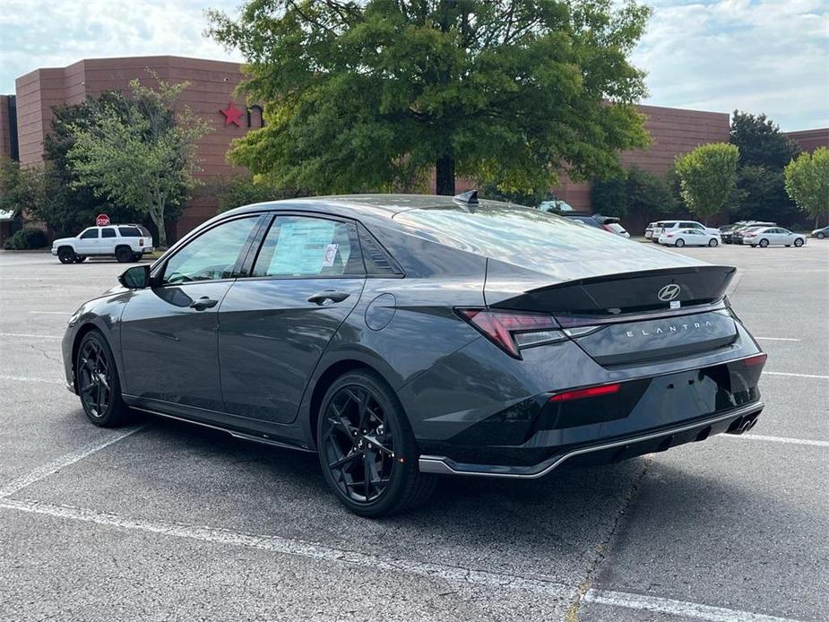 new 2025 Hyundai Elantra car, priced at $29,581